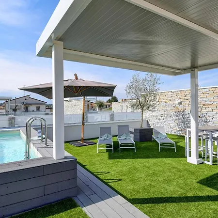 Villetta Dolci Luxury Chalet *